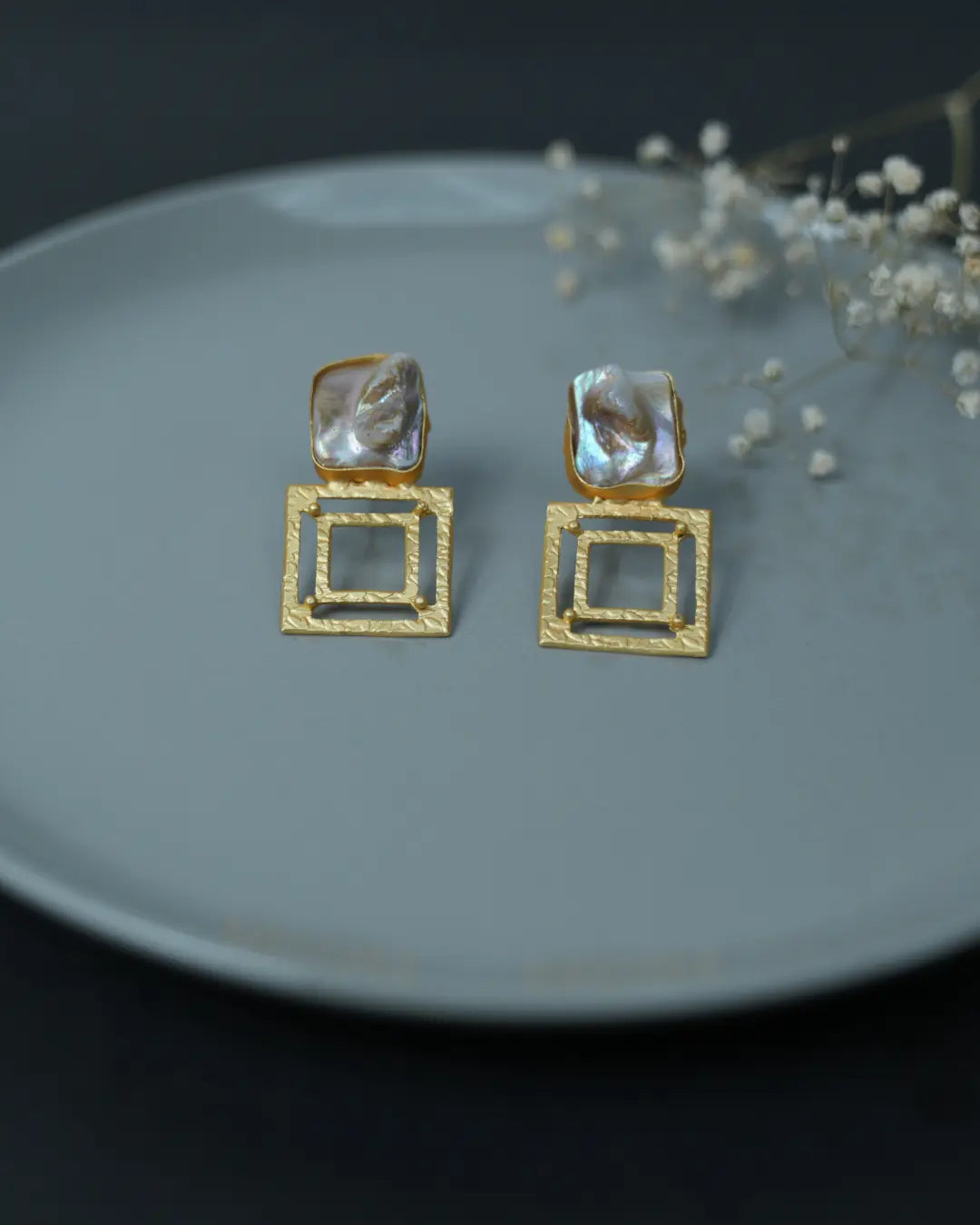 Charming Square Pearl Earrings