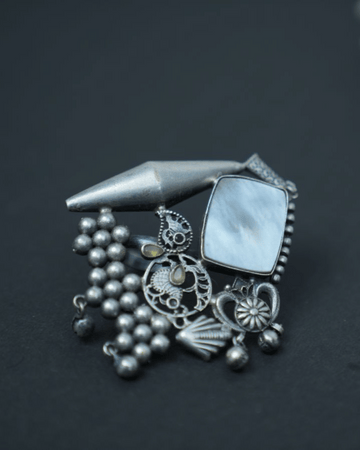 Multi design Statement oxidized silver ring