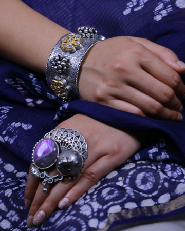 Bold fusion oxidized silver ring