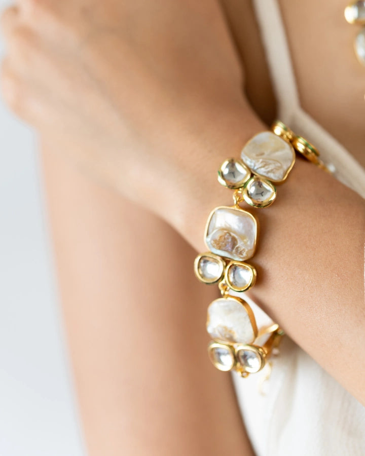 Combo Set Gorgeous Mother of Pearl with Bracelet