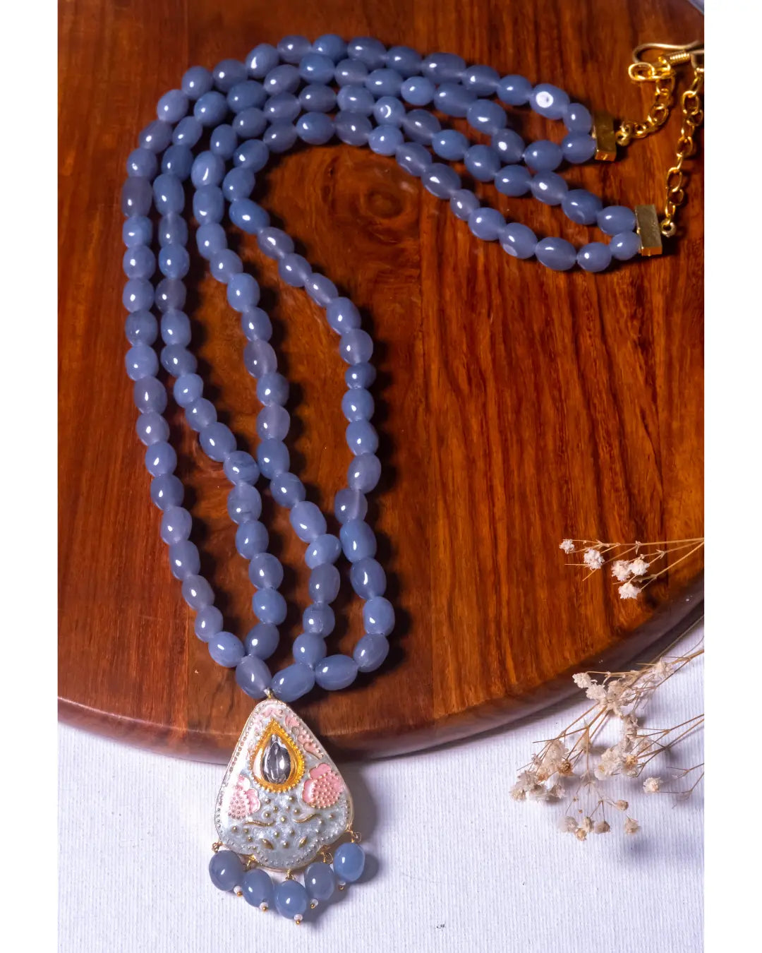 Grey Quartz Jadua Pendent Necklace