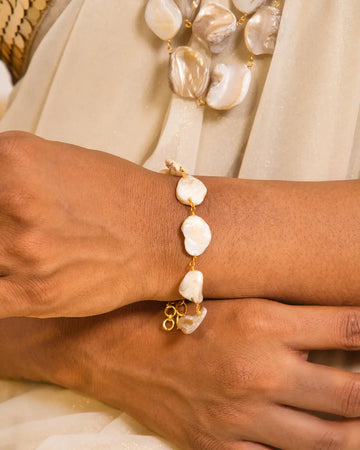 Unshaped Mother Of Pearl Bracelet