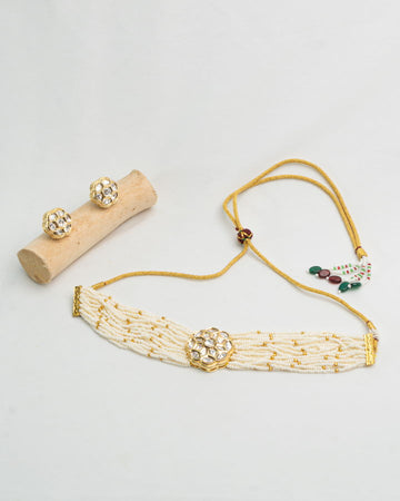 Dainty Kundan Pearl Choker