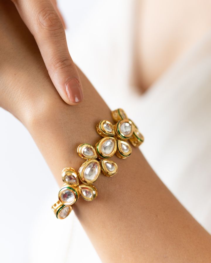 Kundan Floral Bracelet-Women's fashion jewellery online