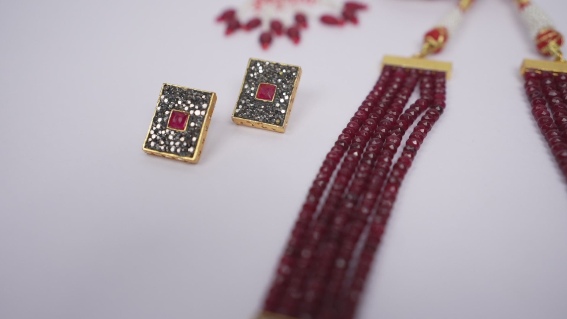 Stylish Red Ruby Necklace-Women's fashion jewellery online