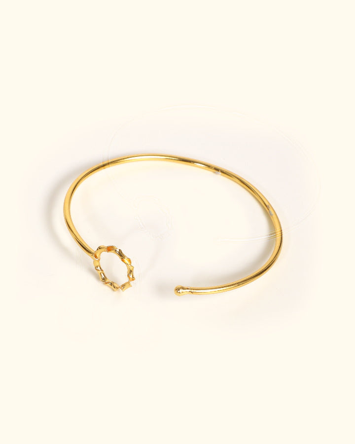 Quartz Earring With Gold Rounded Bracelet-Women's fashion jewellery online 