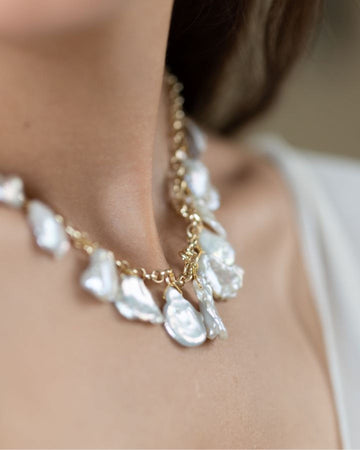 Unshaped Pearl Necklace
